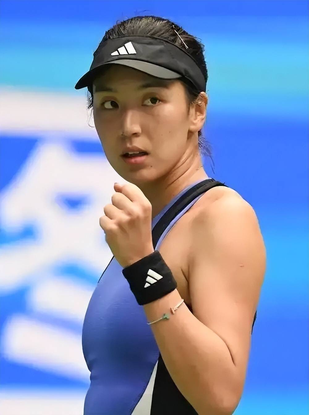 入更加嚴格 入更加嚴格