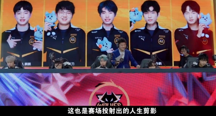 压在队友读 压在队友读